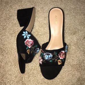 Embroidered Block Heel Slides